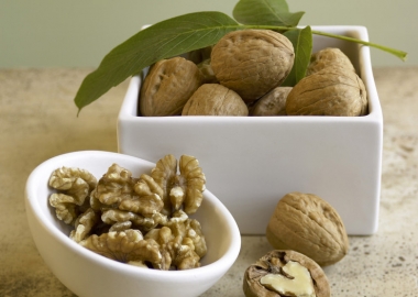 Whole walunts and walnut oil can help reduce the risk of heart disease, a study found. (California Walnut Commission)