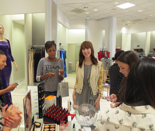 Kara Manos surrounded by D.C. beauty bloggers. (Photo: Lia Phipps/DC on Heels)
