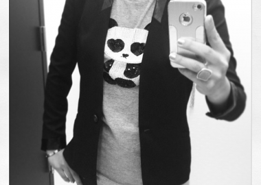 Panda love. (Ko Im/DC on Heels via instagram.com/konakafe)