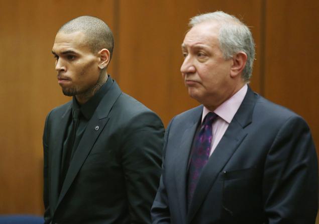 Chris Brown and his attorney Mark Geragos appear in court on Nov, 20. (Photo: Frederick M. Brown/Getty Images)