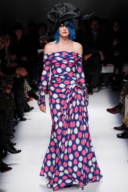 A look from Schiaparelli's collection (Photo: NowFashion.com)
