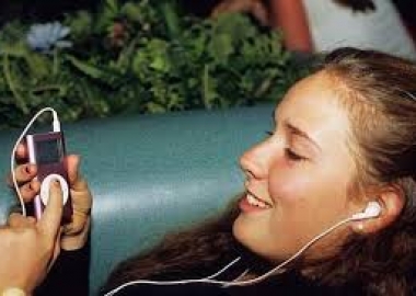 Portable listening devices aren't the only culprit for teen hearing loss. (Photo: sccl.org)