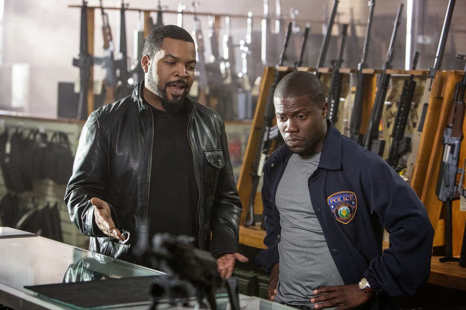 Ice Cube and Kevin Hart in Ride Along. (Photo: Universal Pictures)