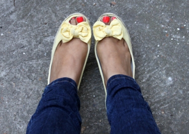 It's the perfect time for peep toes! (Photo: Kathy Ferguson Litton/Flourish)