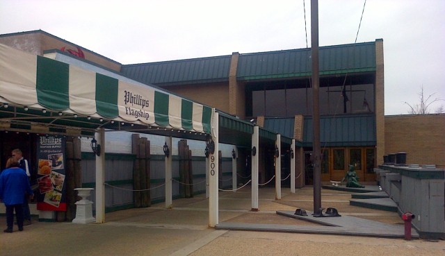 Phillips Flagship seafood restaurant closed recently to make way for The Wharf development. (Photo: popville.com)