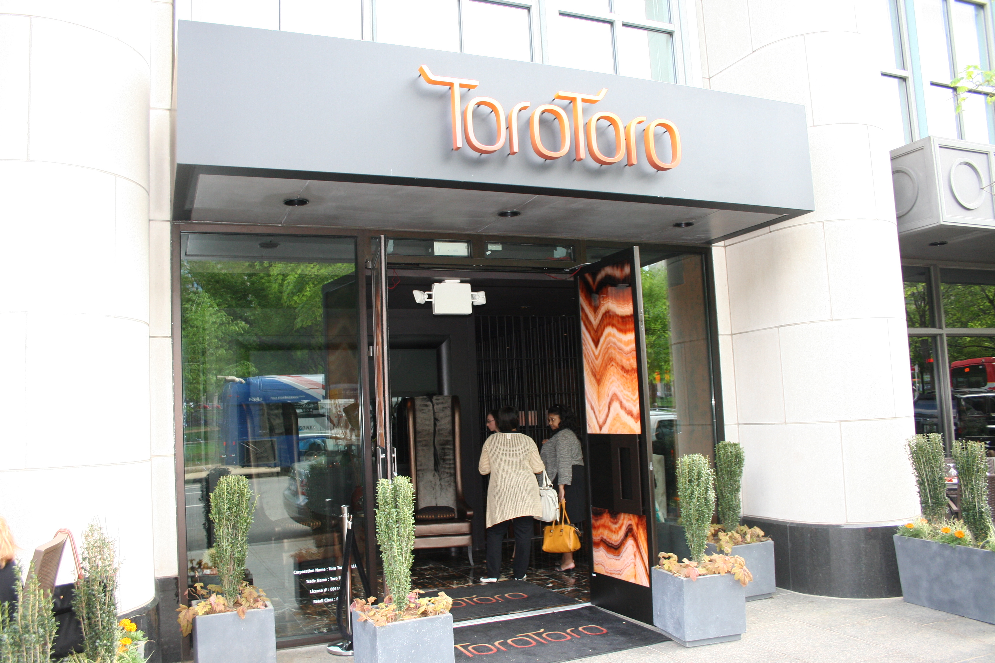 Toro Toro now offers a lunch buffet. (Photo: Mark Heckathorn/DC on Heels)