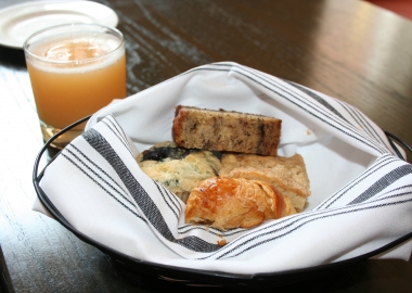 Fresh squeezed juices and pastries from BakeHouse Bakery started our brunch at Bearnaise. (Photo: Mark Heckathorn/DC on Heels)