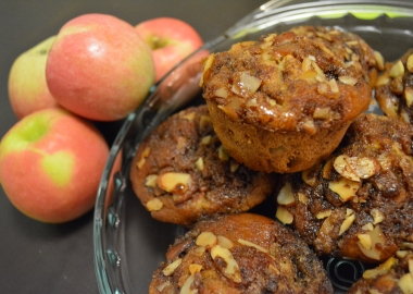 Apple pie muffins (Photo: Lanna Nguyen/DC on Heels)