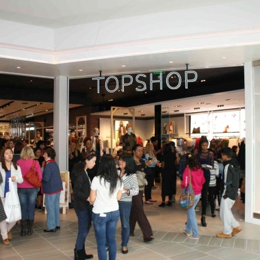 Britian's Topshop opened its first DMV store at the new mall. (Photo: Mark Heckathorn/DC on Heels)