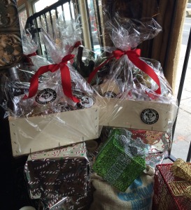 Gift baskets filled with house-made Italian goodies are available at Lupo Verde. (Photo: Lupo Verde)