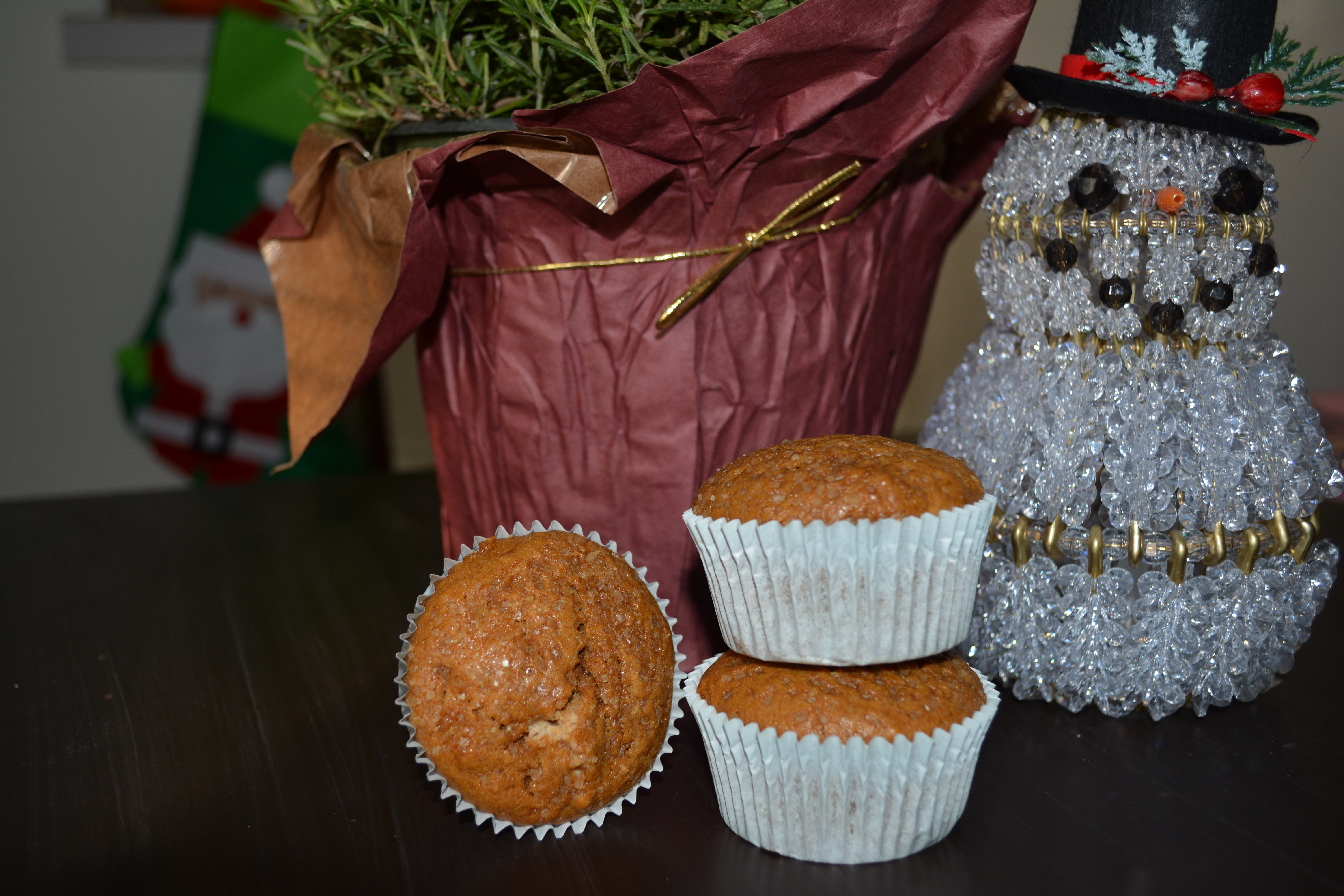 Maple gingerbread muffins (Photo: Lanna Nguyen/DC on Heels)