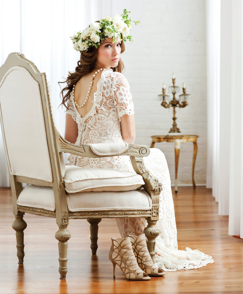 Floral garlands are on-trend for spring 2015 (Photo: Jennifer Hughes Photography Hair: Remona Soleimani)