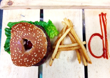 Many area restaurants are serving special Father's Day meals. (Photo: stock)