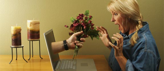 Before you start online dating, make sure you know what you're getting yourself into. (Photo: moneycrashers.com)