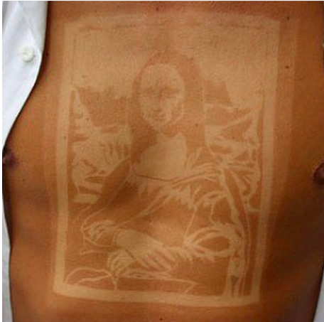 Sun tattoos are becoming an exceedingly popular trend, but while many are seeing the trend as a less permanent means of body art, experts say the trend has long-term consequences including the possibility of skin cancer.(Photo: etoocheninteresno/Instagram)