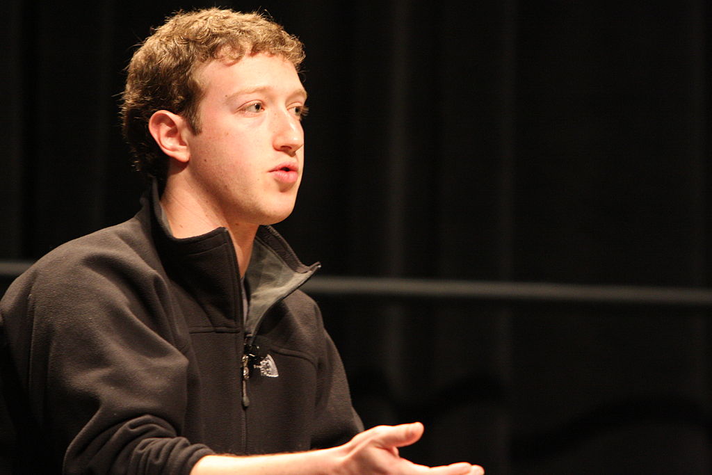 Mark Zuckerberg and his colleagues at Facebook has adopted a casual dress code. (Photo: Brian Solis/Wikimedia)