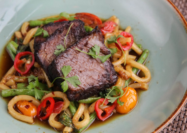 Zengo's Culinary Tour menu includes dishes from Hong Kong, Thailand and Tokyo including this short rib Udon noodle. (Photo: Zengo)