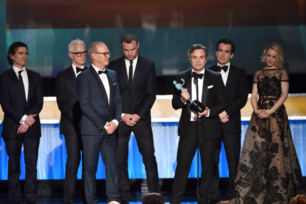 Actors Billy Crudup, John Slattery, Michael Keaton, Liev Schreiber, Mark Ruffalo, Brian d'Arcy James and Rachel McAdams accept the Cast in a Motion Picture award for "Spotlight." (Photo:  Kevin Winter/Getty Images)