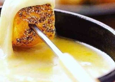 Garrison is serving a Winter Cheese Fondue Pop-Up on its patio and in its front bar Tuesday-Thursday. (Photo: Garrison)