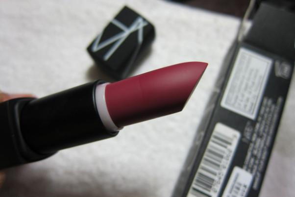 Nars' Afghan Red lipstick is a deeper pigmented red that stays on for hours. (Photo: Apaleta)