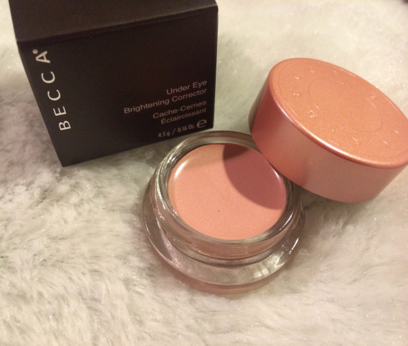 This under eye corrector from Becca uses peachy tones to conceal the blue tones under your eye. (Photo: Tumblr)