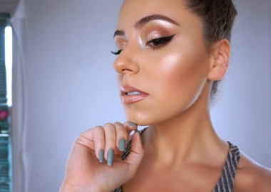 Highlighters give your skin a glowing look. (Photo: Too Faced)