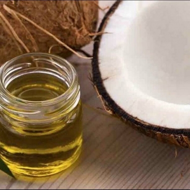 Coconut oil and olive oil are great for removing stubborn makeup. (Photo: YouTube)