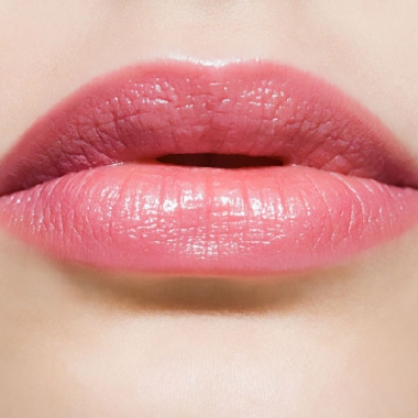 The nude lip can be worn almost anywhere. (Photo: Getty Images)
