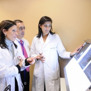 UAB breast cancer oncologists, including Helen Krontiras (far right), said it is important for women to share any history of cancer in their family with their doctor. (Photo: UAB News)