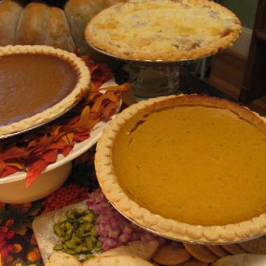 Food & Friends is selling Thanksgiing pies that will help feed people with HIV/AIDS, cancer and other illnesses for a day. (Photo: Food & Friends)