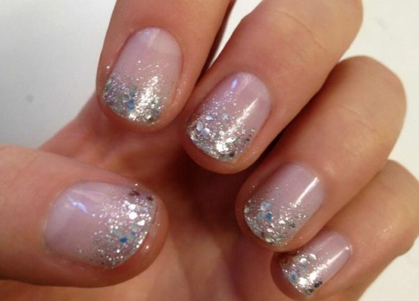 The gradient French manicure look can easily be achieved at home by using makeup wedges. (Photo: Weddingbee)