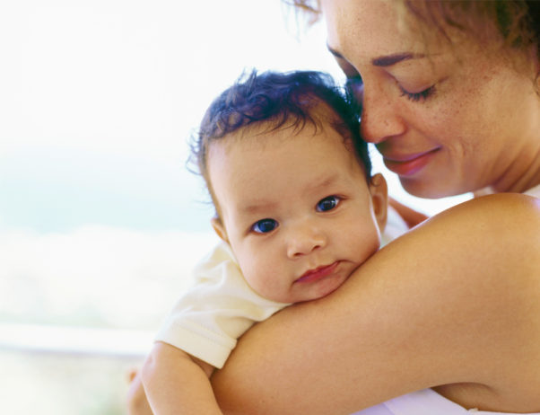 Limiting visitors the first week offers mother and baby private bonding time to learn to breast feed without intimidation and interruptions. (Photo: Thinkstock)