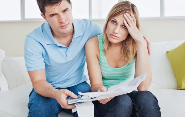 Don't let your bills ruin your relationship. (Photo: Fotolia)