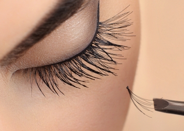 Eyelash extensions take 2-3 hours to apply. (Photo: All About Vision)