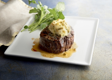 Morton's new Seasonal Selections menu includes this 7-ounce Wagyu filet. (Photo: Morton's)