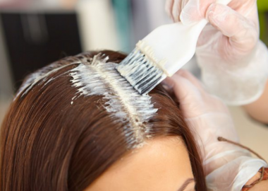 Touching up your roots at a salon takes hours and is messy. (Photo: Alexoakenman/Dreamstime)