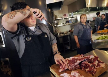 Mike Isabella (left) has settled a sexual harassment lawsuit with former top manager Chloe Caras. (Photo: Matt McClain/Washington Post)