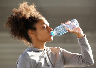 It is possible to drink too much water and overhydrate, especially in the summer heat. (Photo: Shutterstock)