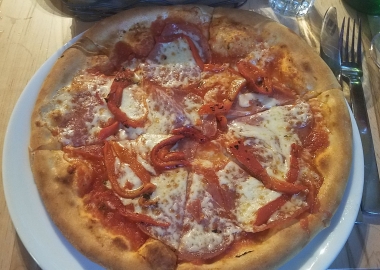 Nucia pizza at Lupo Marino with