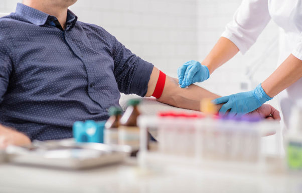 Someone having blood drawn fromtheir arm. (Photo: Getty Images)