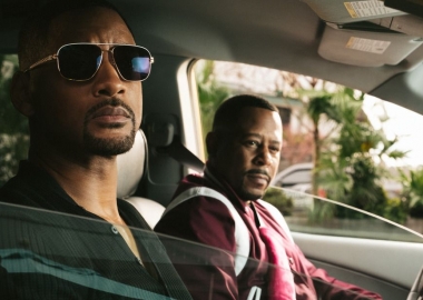 Mike (Will Smith, left) and Marcus (Martin Lawrence) in a car on stakeout. (Photo: Sony Pictures)