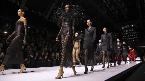 Dolce & Gabbana models walk the runway dressed in all black. (Photo: Dolce & Gabbana)