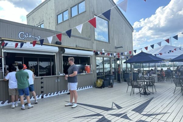 The walk-up service windows and patio at Catboat pizza. (Photo: Stacy H/Yelp)