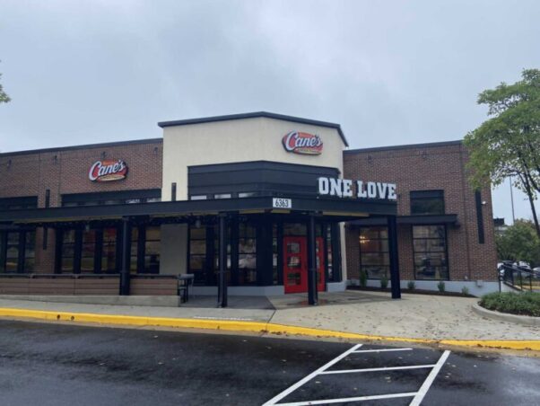 The exterior of the Raising Canes in the Seven Corners Center. (Photo: Jared Serre)