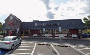 Exterior of Red Lobster. (Photo: Google Maps)