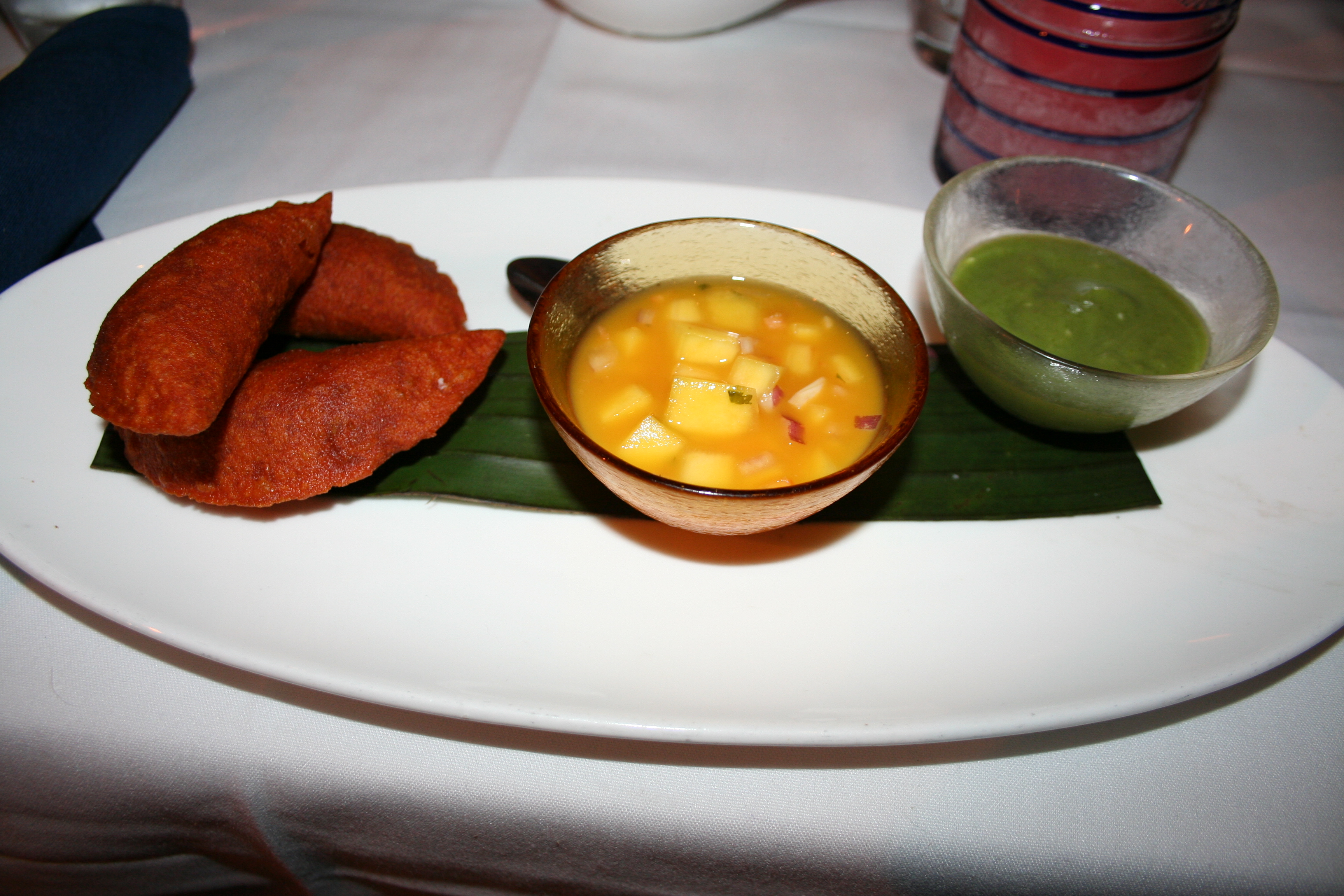 Empanadas de jaiba: Empanadas filled with lump crab meat. (Photo: Mark Heckathorn/DC on Heels)