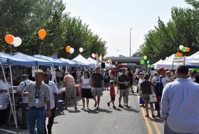 The Barraks Row Fall Festival takes over Eighth Street SE on Saturday. (Photo: Popville)